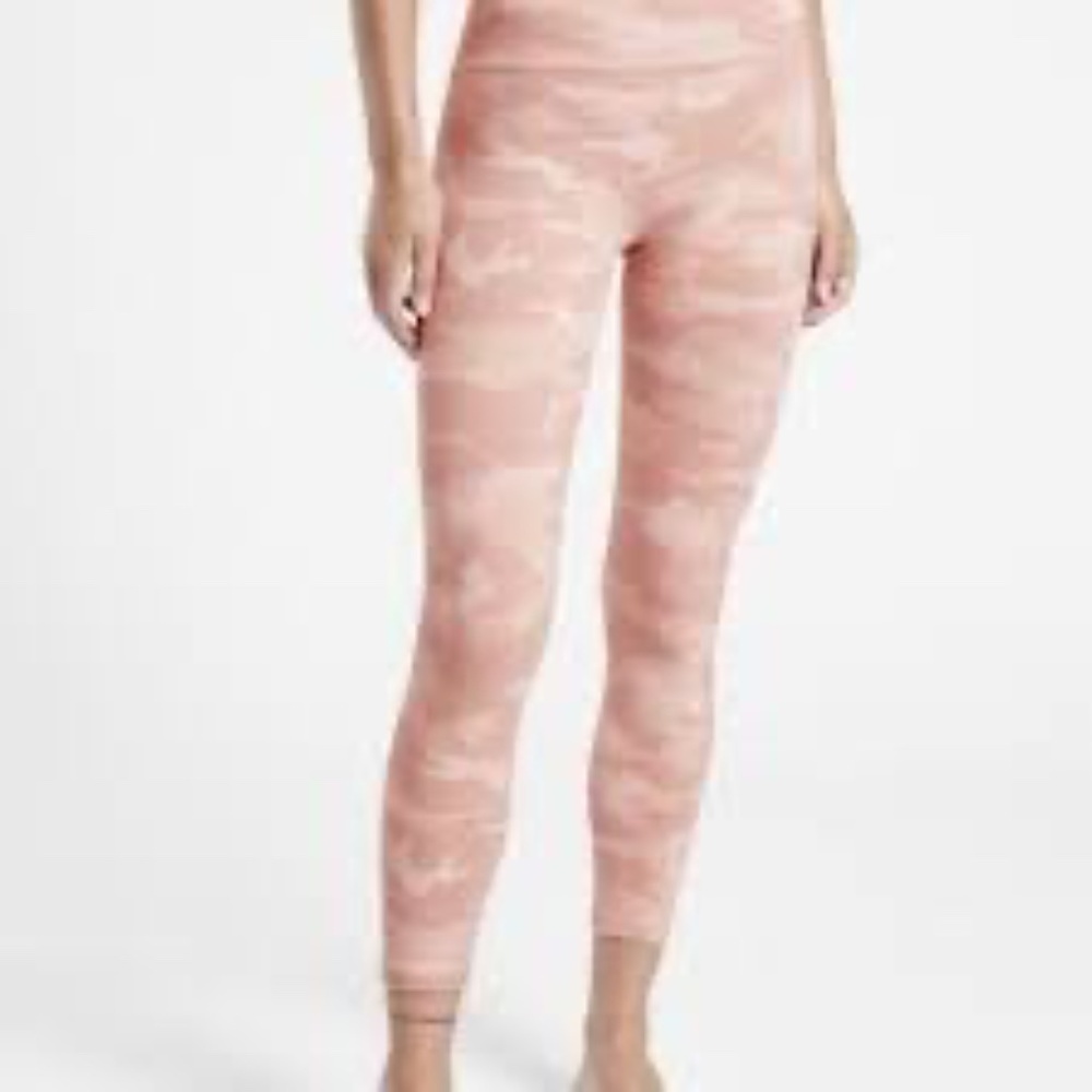 NWOT Athleta Elation Camo 7/8 Tight Size 3X in Camo Lux Pink